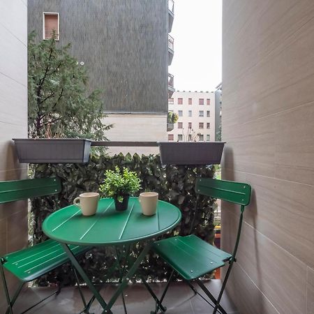 מילאנו I Host Apartment - Melloni 34 מראה חיצוני תמונה